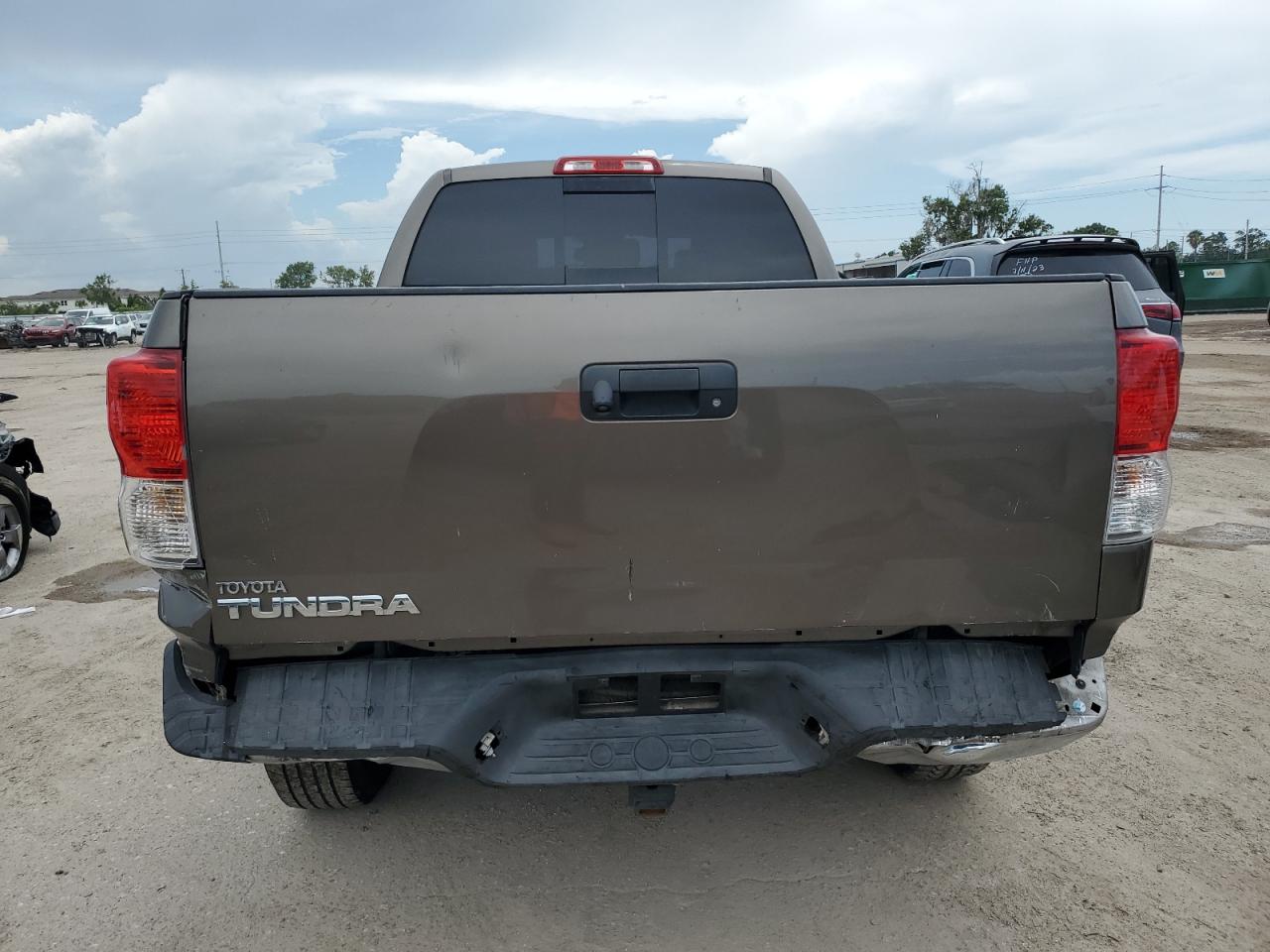 5TFRM5F14CX050159 2012 Toyota Tundra Double Cab Sr5