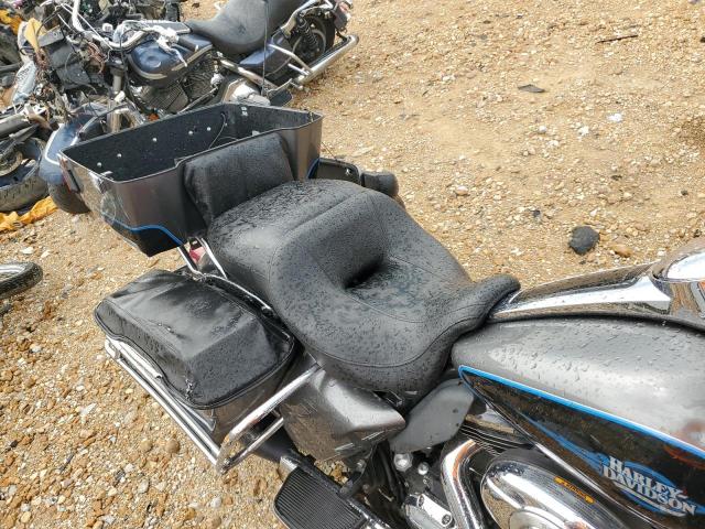 2011 HARLEY-DAVIDSON FLHTC - 1HD1FF412BB649121