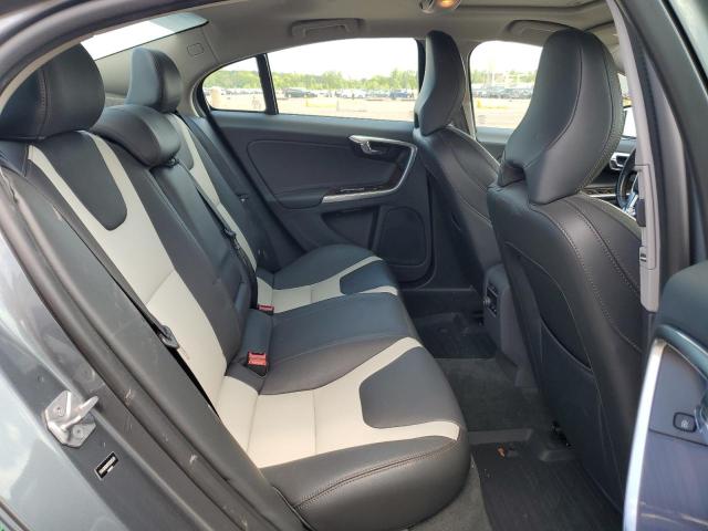 2017 VOLVO S60 CROSS - YV440MUM7H2004579
