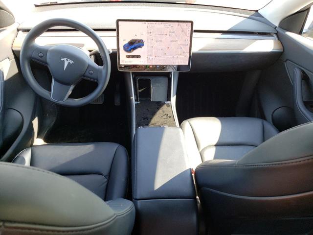 5YJYGDEE1LF014988 Tesla Model Y  8