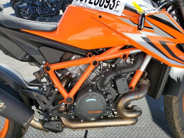 2022 KTM 1290 SUPER - VBKV39403NM955675