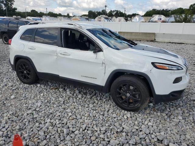 1C4PJMCBXHW639334 Jeep Cherokee Latitude