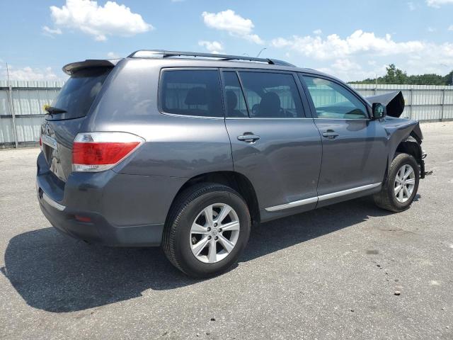 VIN 5TDZA3EH3DS037048 2013 Toyota Highlander, Base no.3