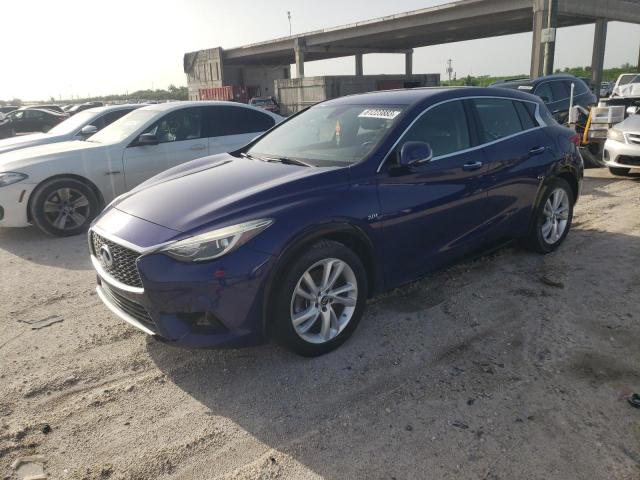 2017 INFINITI QX30 Base