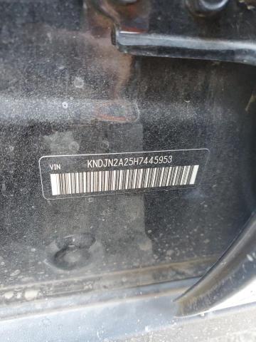KNDJN2A25H7445953 KIA Soul