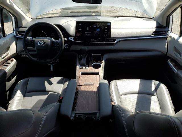 5TDKSKFC5NS049702 Toyota SIENNA LE