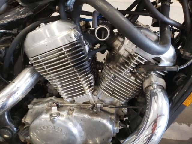 2000 HONDA VT600 C JH2PC2115YM000094