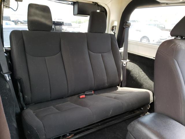 1C4GJWAG5EL318602 Jeep Wrangler Sport