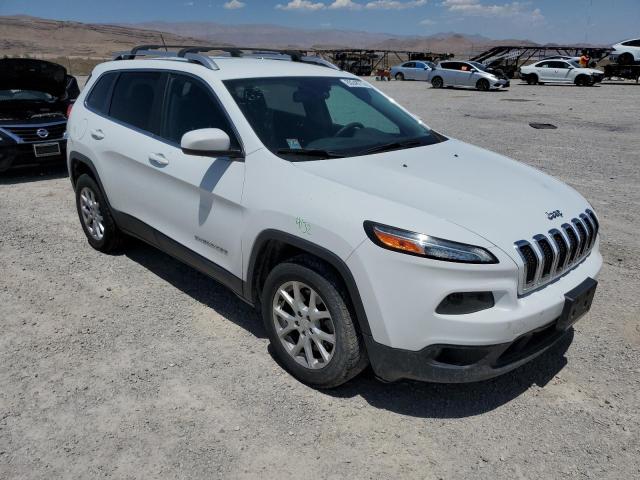 1C4PJLCB5FW589658 Jeep Cherokee Latitude