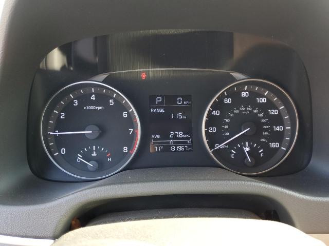 KMHD74LF7HU153799 Hyundai ELANTRA SE