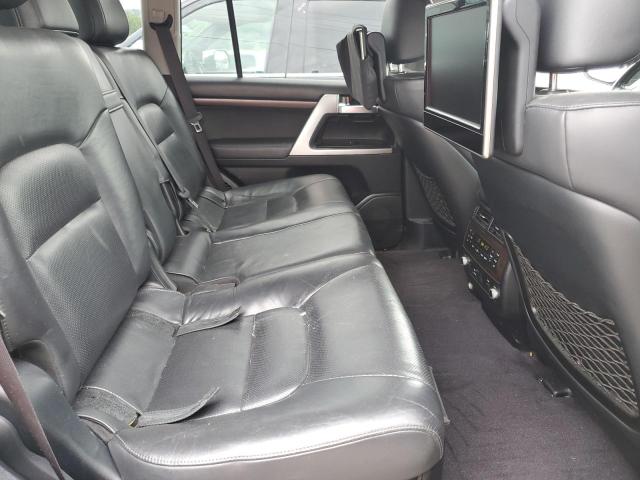 2016 TOYOTA LAND CRUIS - JTMCY7AJ2G4043957