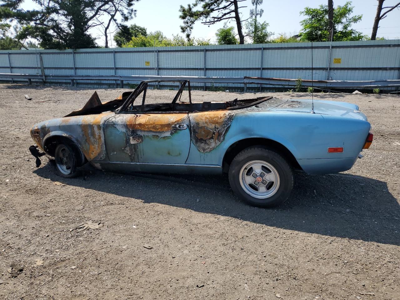 ZFAAS00B8B8183613 1981 Fiat 124 Spider