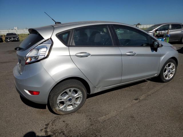 3FADP4EJXFM105646 Ford FIESTA SE