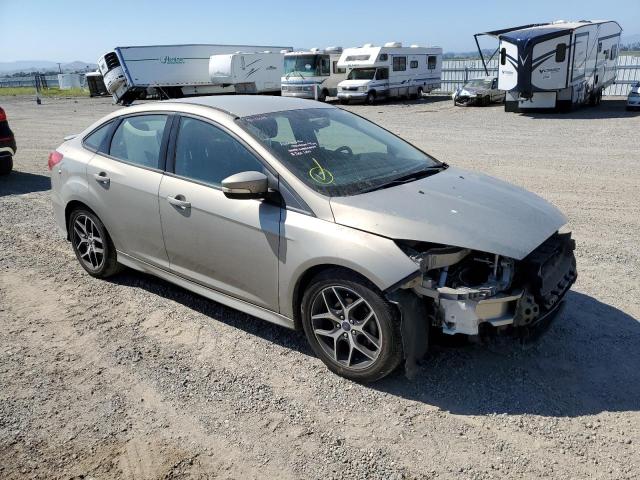 1FADP3F27GL306215 Ford FOCUS SE