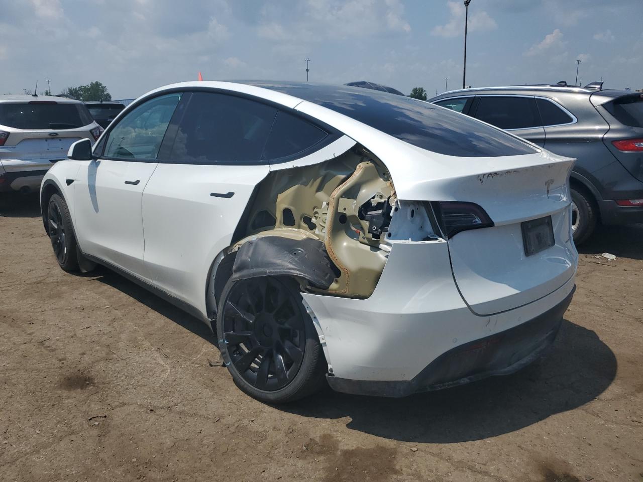 5YJYGDEE8MF286410 Tesla Model Y  2