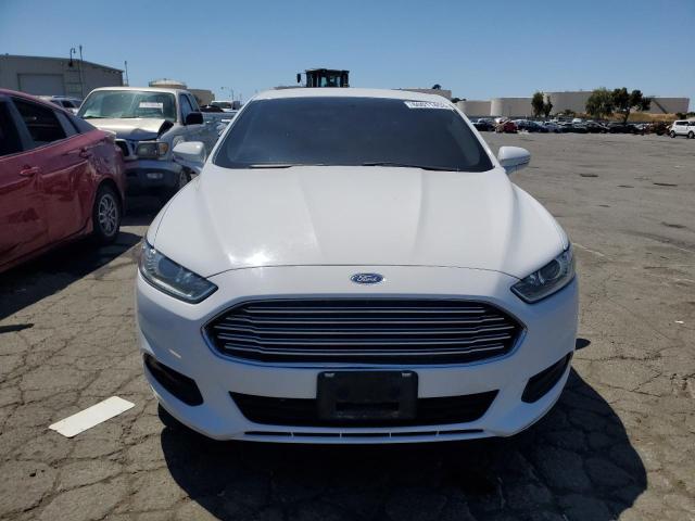 3FA6P0H75GR260059 Ford FUSION SE