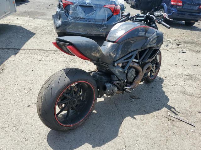 2011 DUCATI DIAVEL ZDM13BLW5BB002037