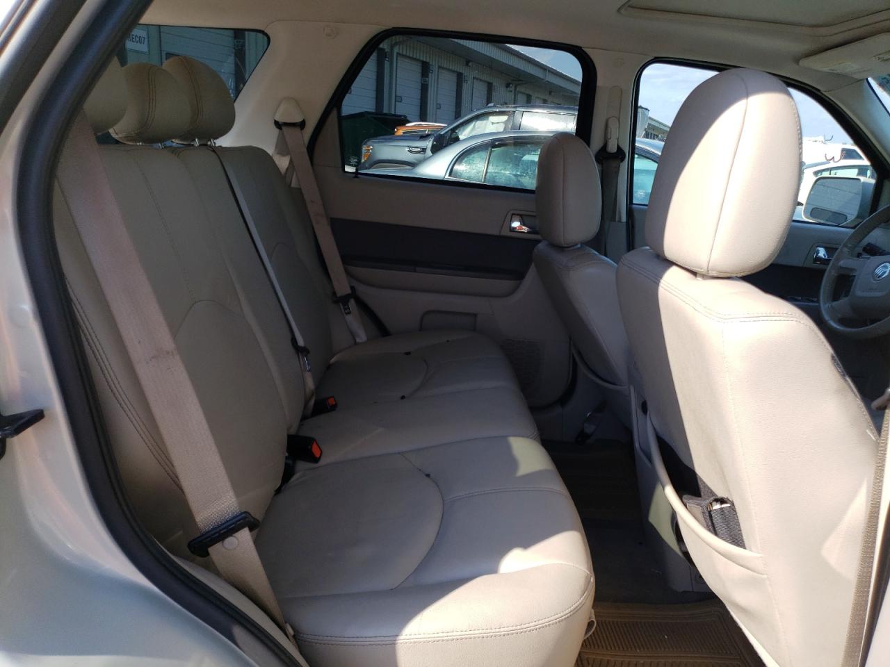 4M2CU97G39KJ24218 2009 Mercury Mariner Premier