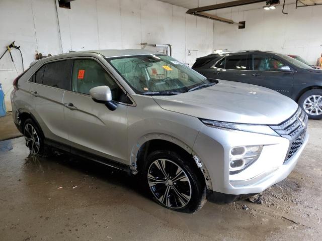 VIN: JA4ATWAA6NZ040828 Auction: COPART Lot: 59706243 Location: MI - IONIA JA4ATWAA6NZ040828 MITSUBISHI ECLIPSE 2022 SILVER Photo 4