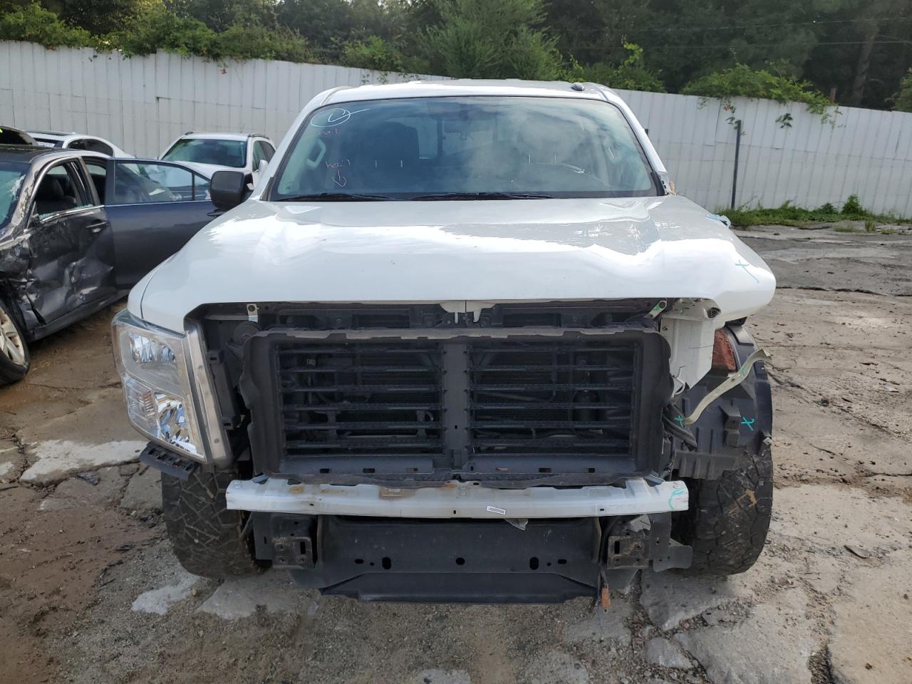 1N6AA1EJ8KN535542 Nissan Titan S 5