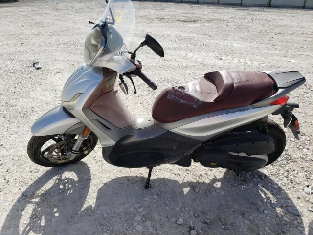 2013 PIAGGIO MOTORCYCLE - ZAPM690T205001091