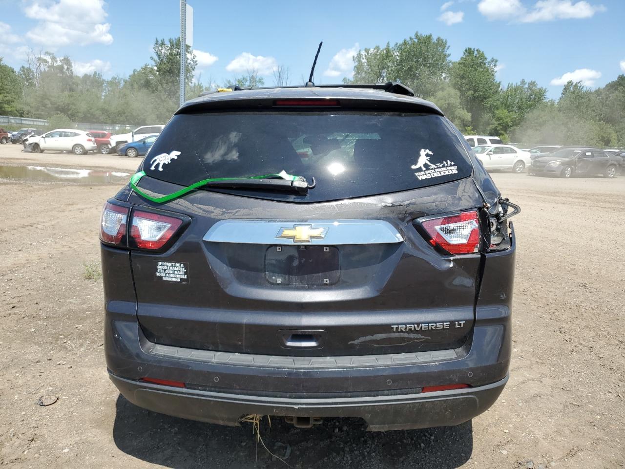 1GNKRGKD2FJ377477 2015 Chevrolet Traverse Lt