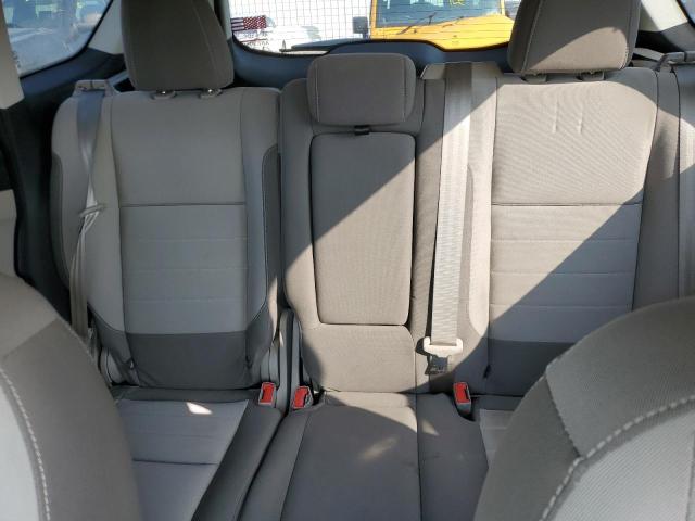 1FMCU0GX0FUB10841 Ford ESCAPE SE