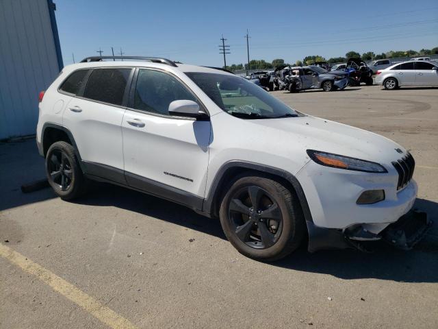 1C4PJMCS7GW132499 Jeep Cherokee Latitude