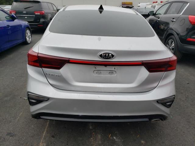 3KPF24AD1LE211927 KIA FORTE FE