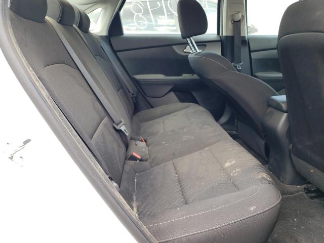 3KPF24AD4KE125994 KIA FORTE FE