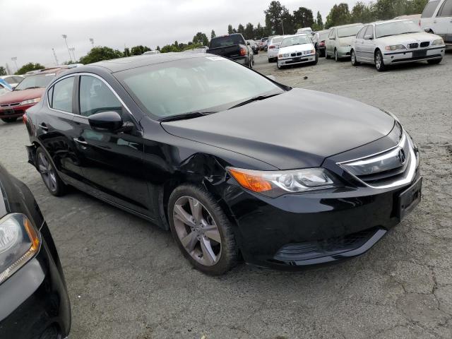 19VDE1F31EE003104 Acura ILX 20