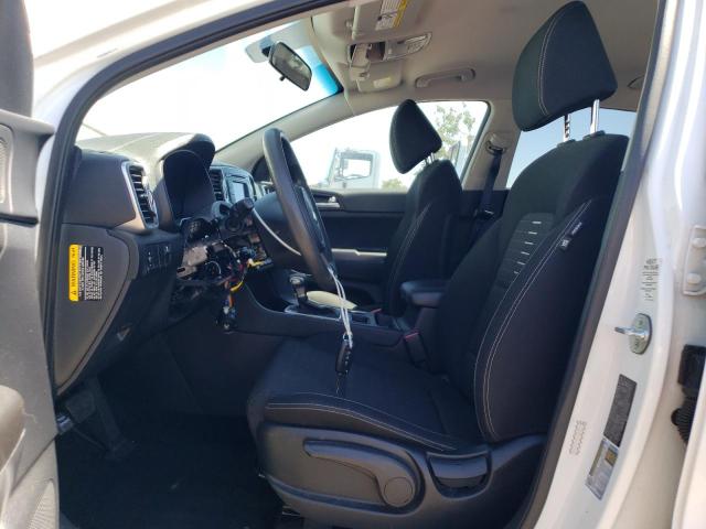 KNDPMCAC3J7331404 KIA Sportage Lx