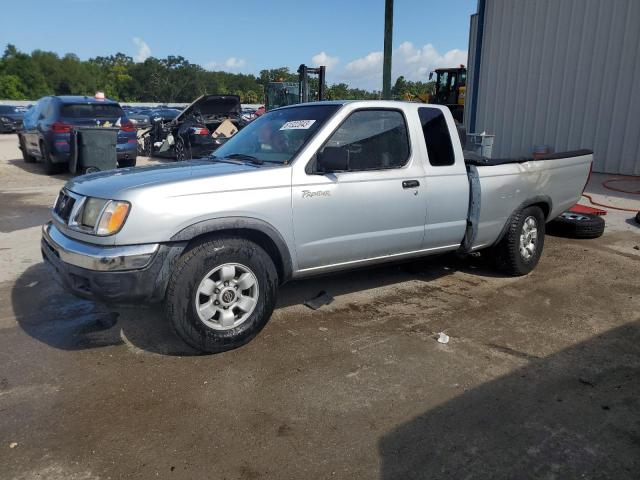 2000 Nissan Frontier 