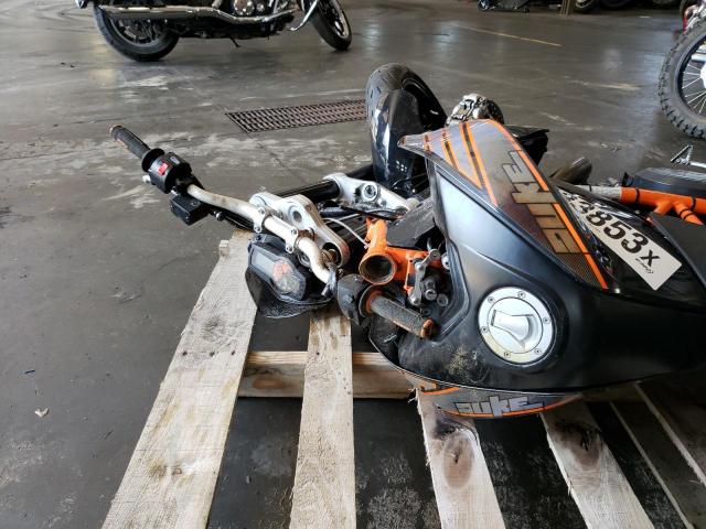 2013 KTM 690 DUKE - VBKLDT405DM758586
