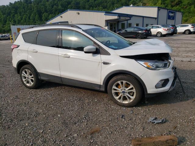 Vin: 1fmcu9hd6juc74905, lot: 59679253, ford escape sel 20184