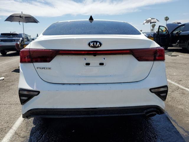 3KPF24AD2ME266923 KIA FORTE FE