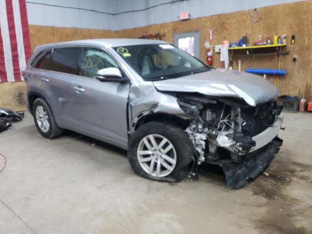 VIN 5TDZKRFH4FS073588 2015 Toyota Highlander, LE no.4