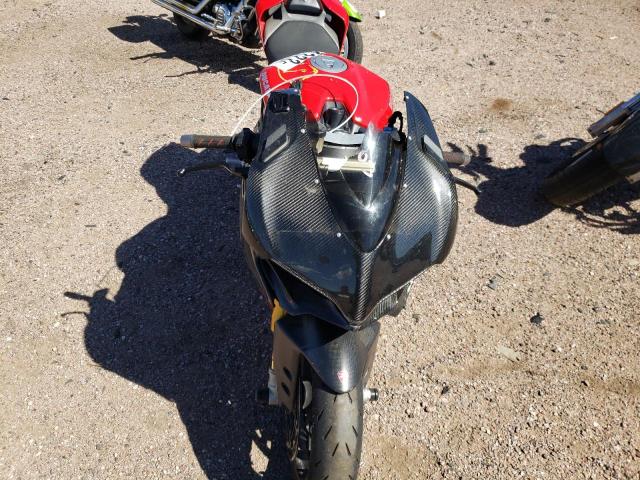 2015 DUCATI SUPERBIKE - ZDM14BYW8FB002111