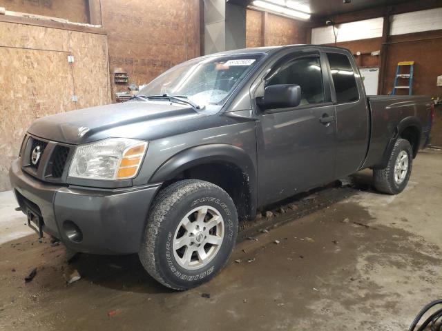 2004 Nissan Titan XE