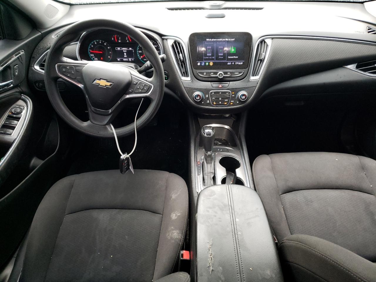 1G1ZD5STXKF149301 2019 Chevrolet Malibu Lt