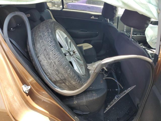 KNDPM3AC8J7401852 KIA Sportage Lx
