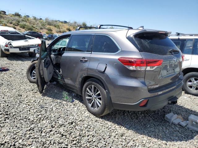 5TDJZRFH5JS912875 Toyota Highlander Se