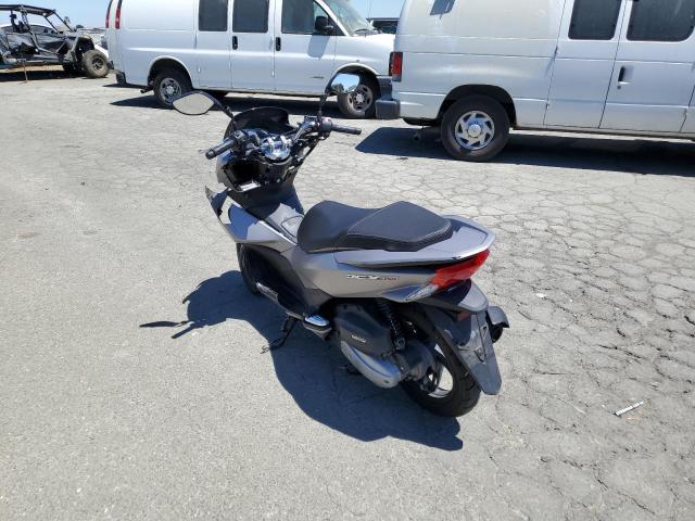 2016 HONDA PCX 150 RLHKF1806GY100908