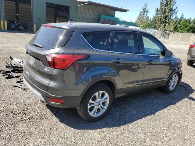 1FMCU9GD4KUB81433 Ford ESCAPE SE