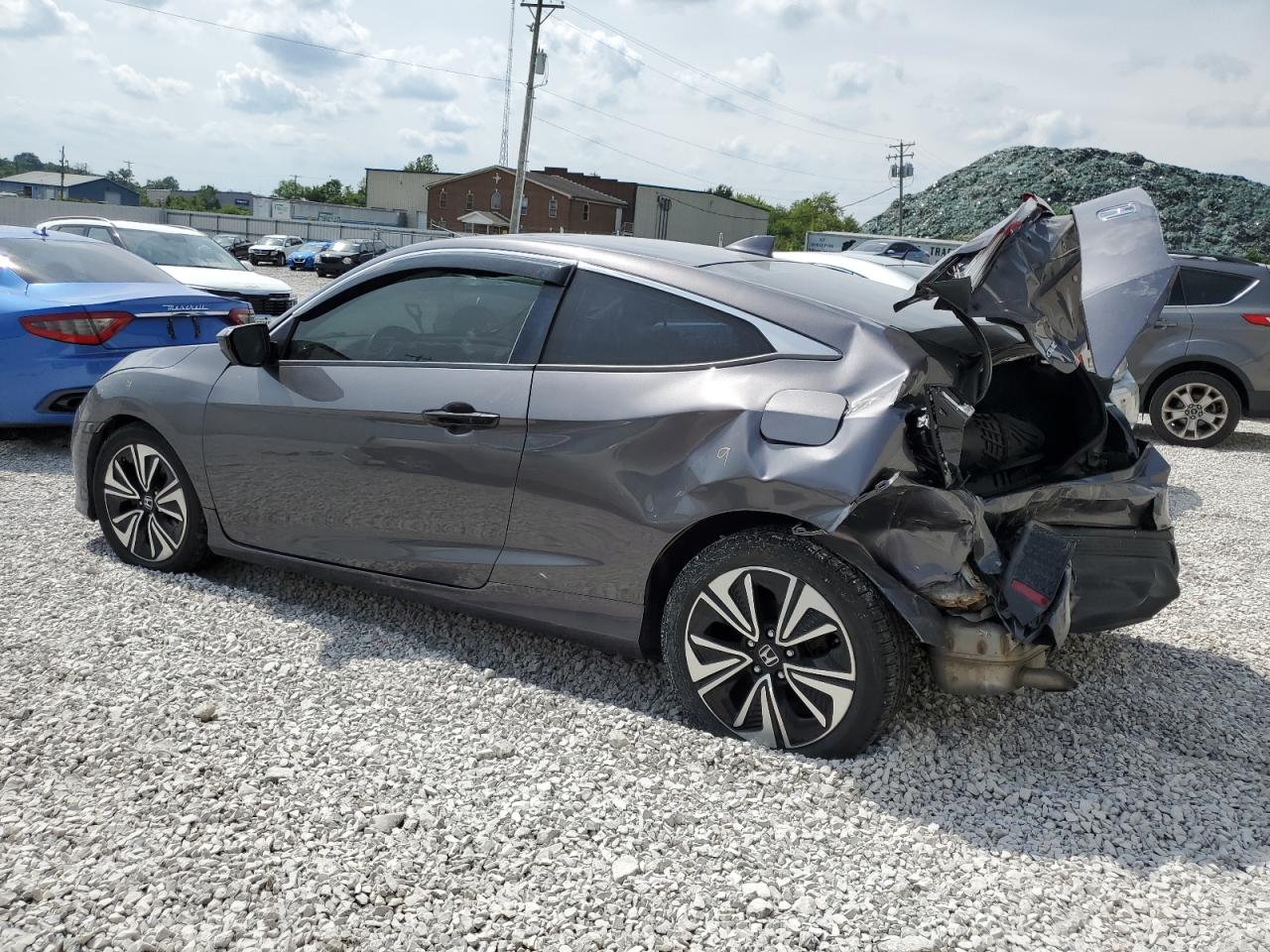 2017 Honda Civic Ex vin: 2HGFC3B32HH356663