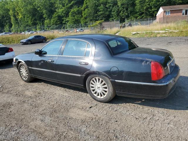 1LNHM82W83Y652602 2003 Lincoln Town Car Signature