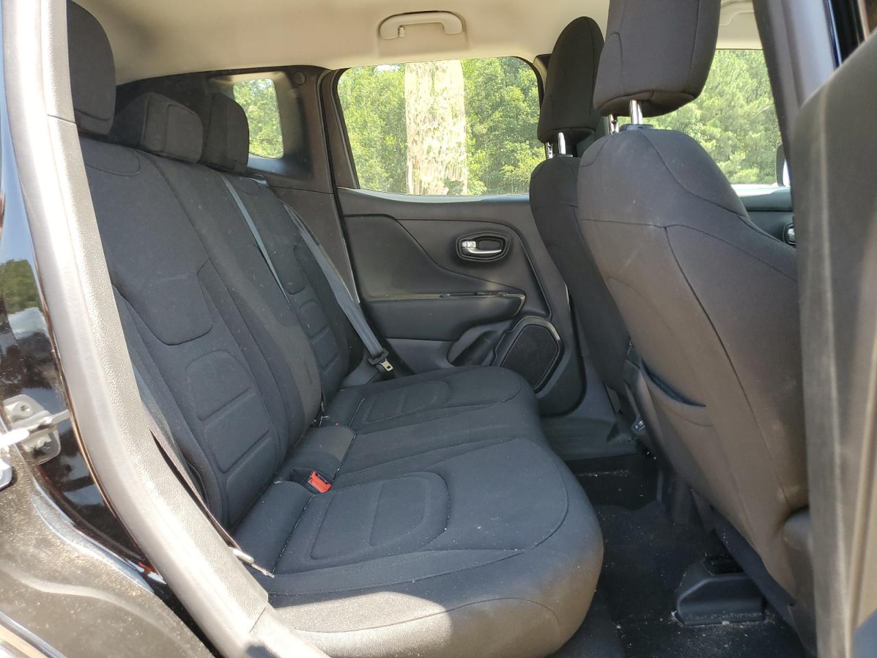 ZACNJDB10NPN62849 2022 Jeep Renegade Latitude