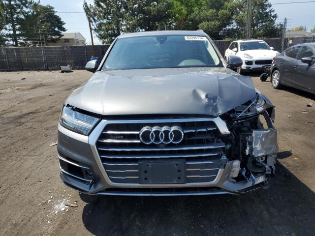 VIN WA1LAAF70HD028688 2017 Audi Q7, Premium Plus no.5