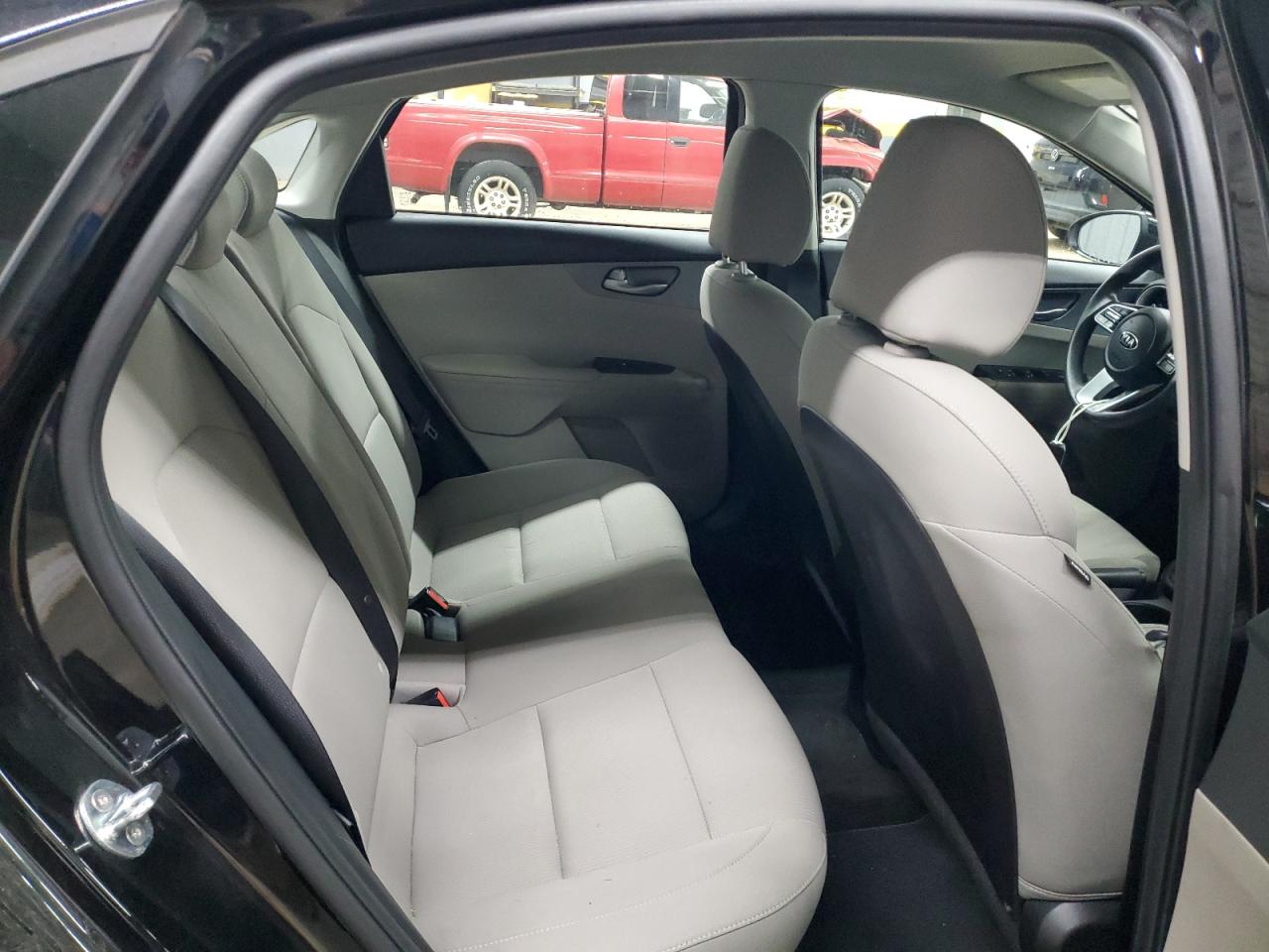 3KPF24AD6ME340781 2021 Kia Forte Fe