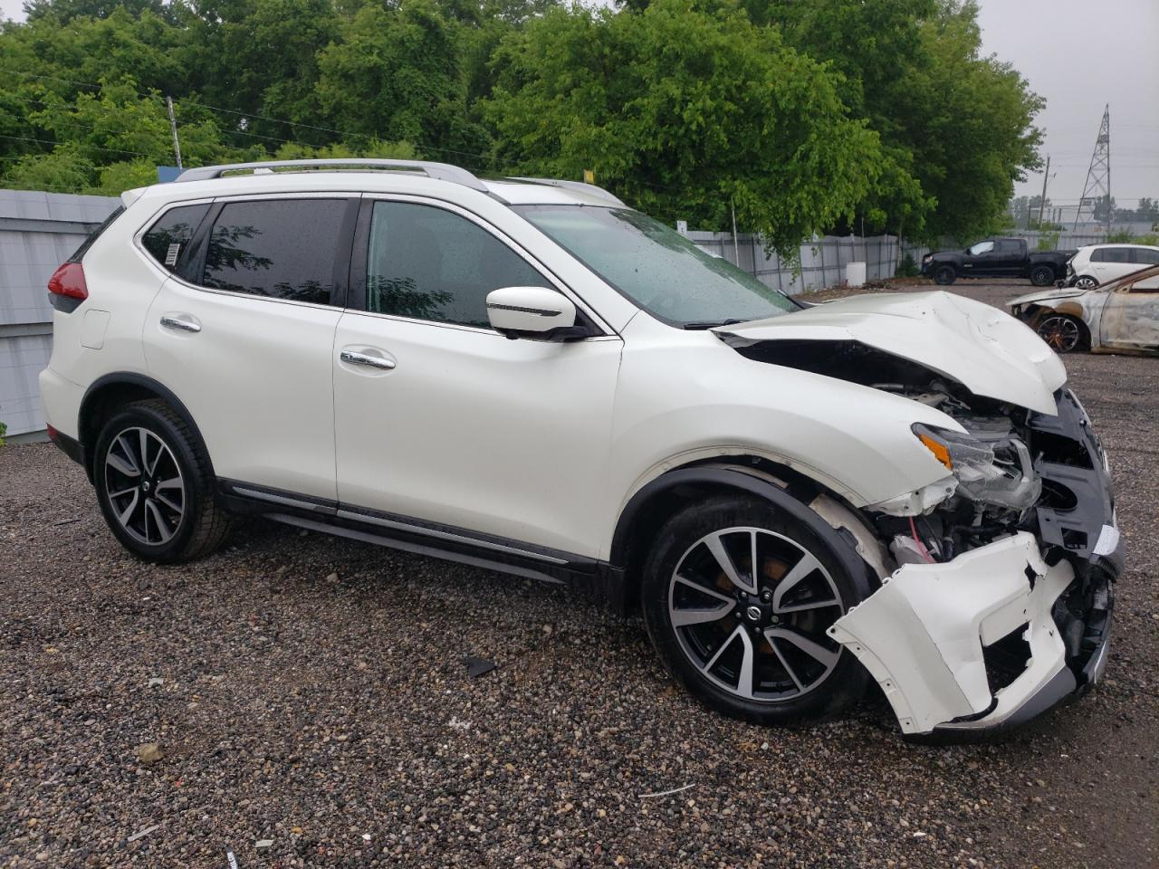 5N1AT2MV0JC702828 NISSAN ROGUE 2018